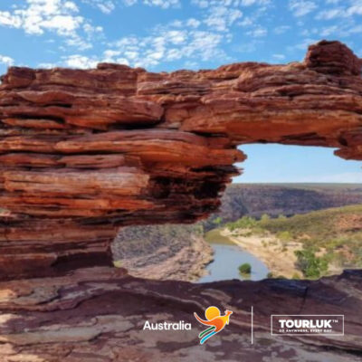 Kalbarri Skywalk và Nature’s Window nổi bật với khung cảnh canyon hùng vĩ, là điểm check-in ấn tượng tại Kalbarri National Park, Perth, Úc.